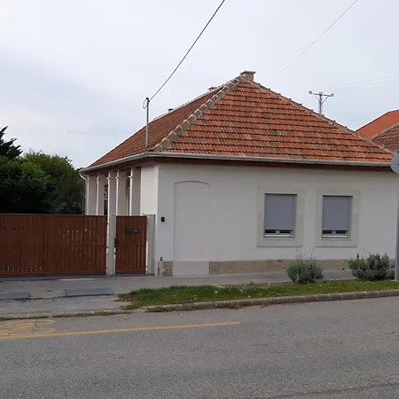 Maison Batori Tarczal * Tarcal